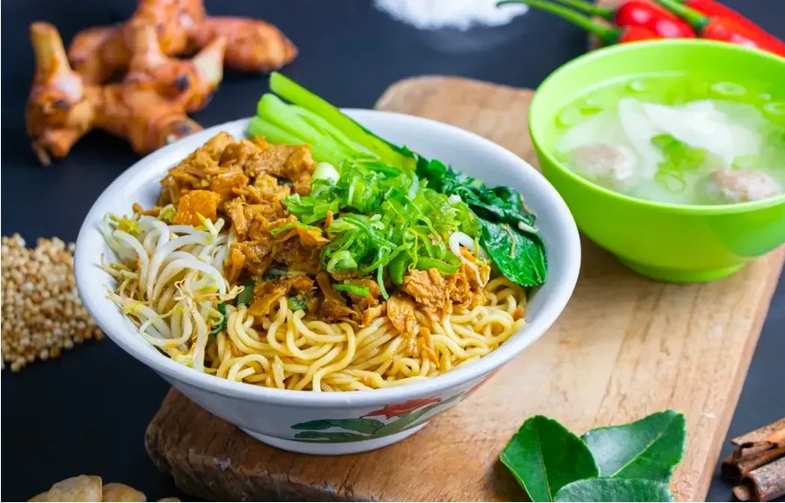 Mie 88: The Secret Flavor That Brings Back Memories in Cilacap's Heart